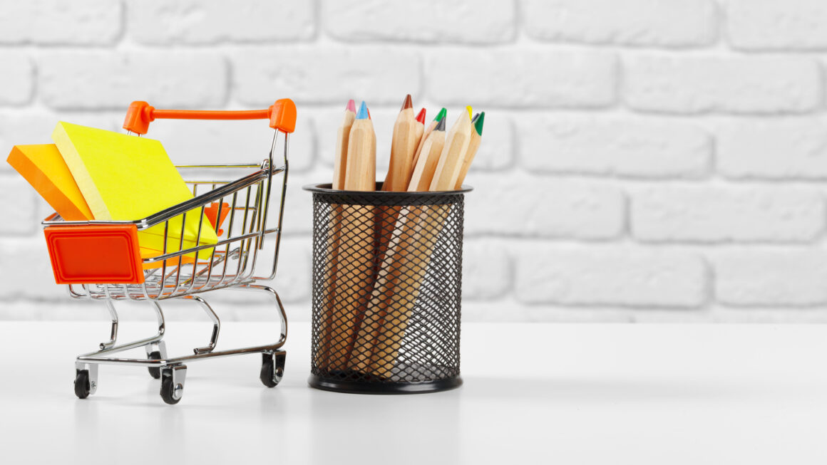 Sklep stacionarny vs internetowy – jak wygrać rywalizacje